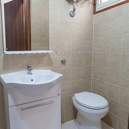 Διαμέρισμα Santa Restituta In Centre Q4825 *