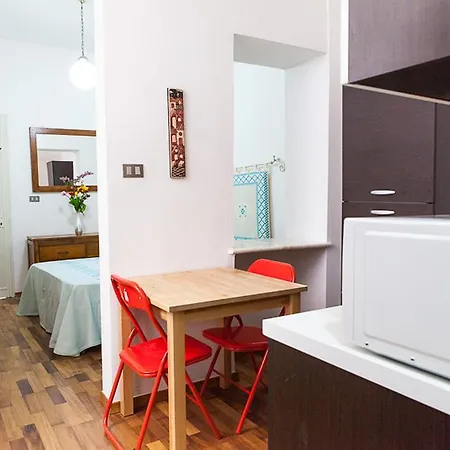 Santa Restituta In Centre Q4825